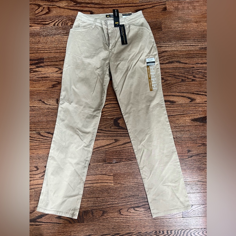 Lee All Day Pant size 6 NWT